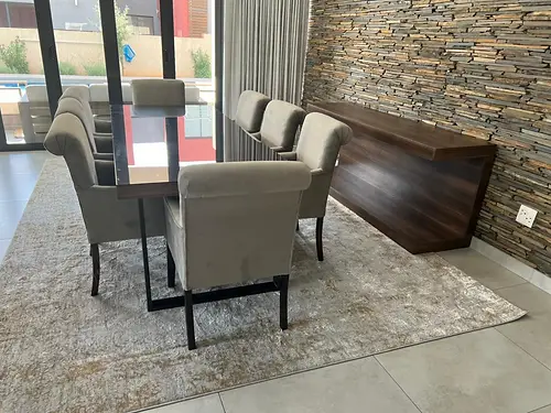 Thobeng Mahogany Dinning Set