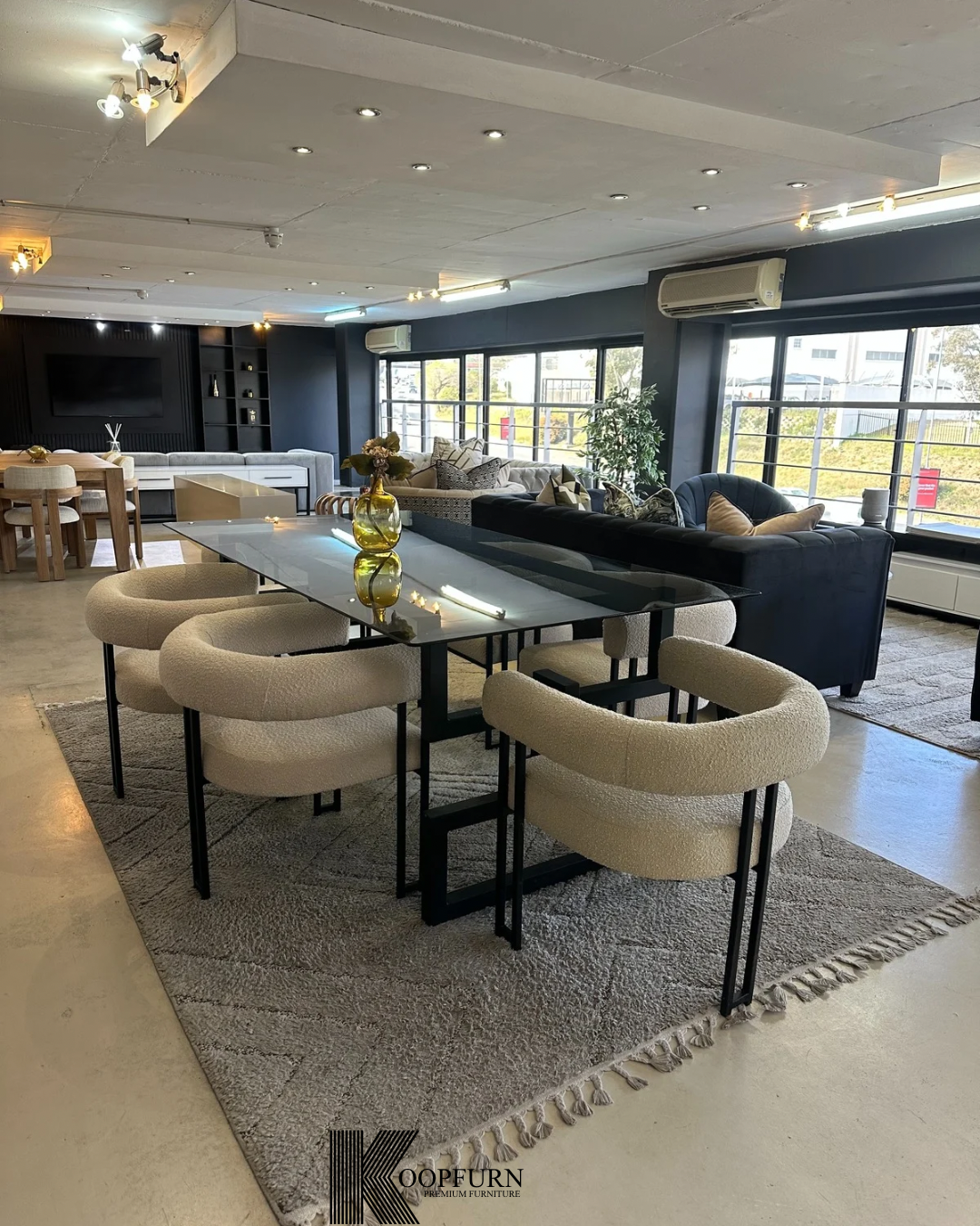 Christian Dining Set
