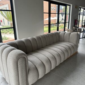Londeka Couch