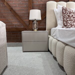 Zwane Pedestals